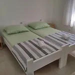 Agava Mokalo *