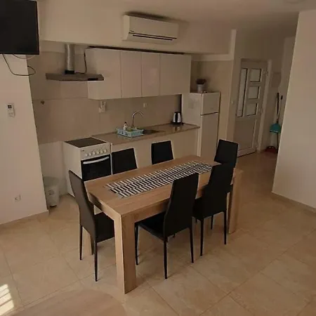 Appartement Agava Mokalo *